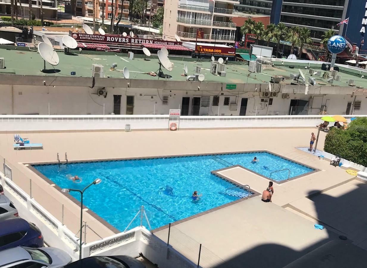Magnificent Mediterraneo Apartment Бенидорм Екстериор снимка
